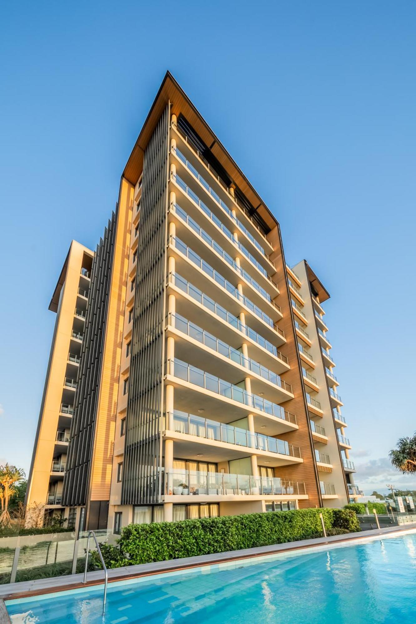 Oaks Redcliffe Mon Komo Suites Luaran gambar