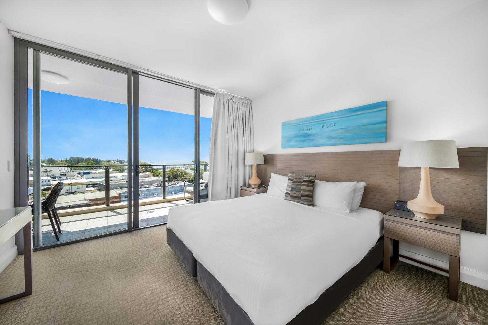 Oaks Redcliffe Mon Komo Suites Luaran gambar
