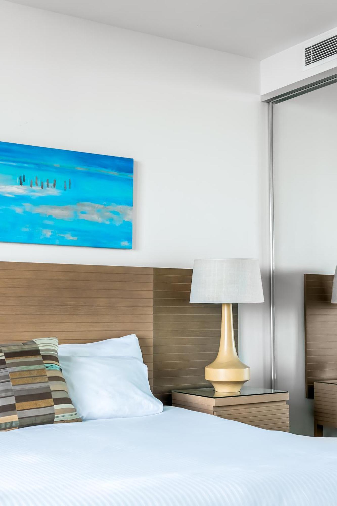 Oaks Redcliffe Mon Komo Suites Luaran gambar