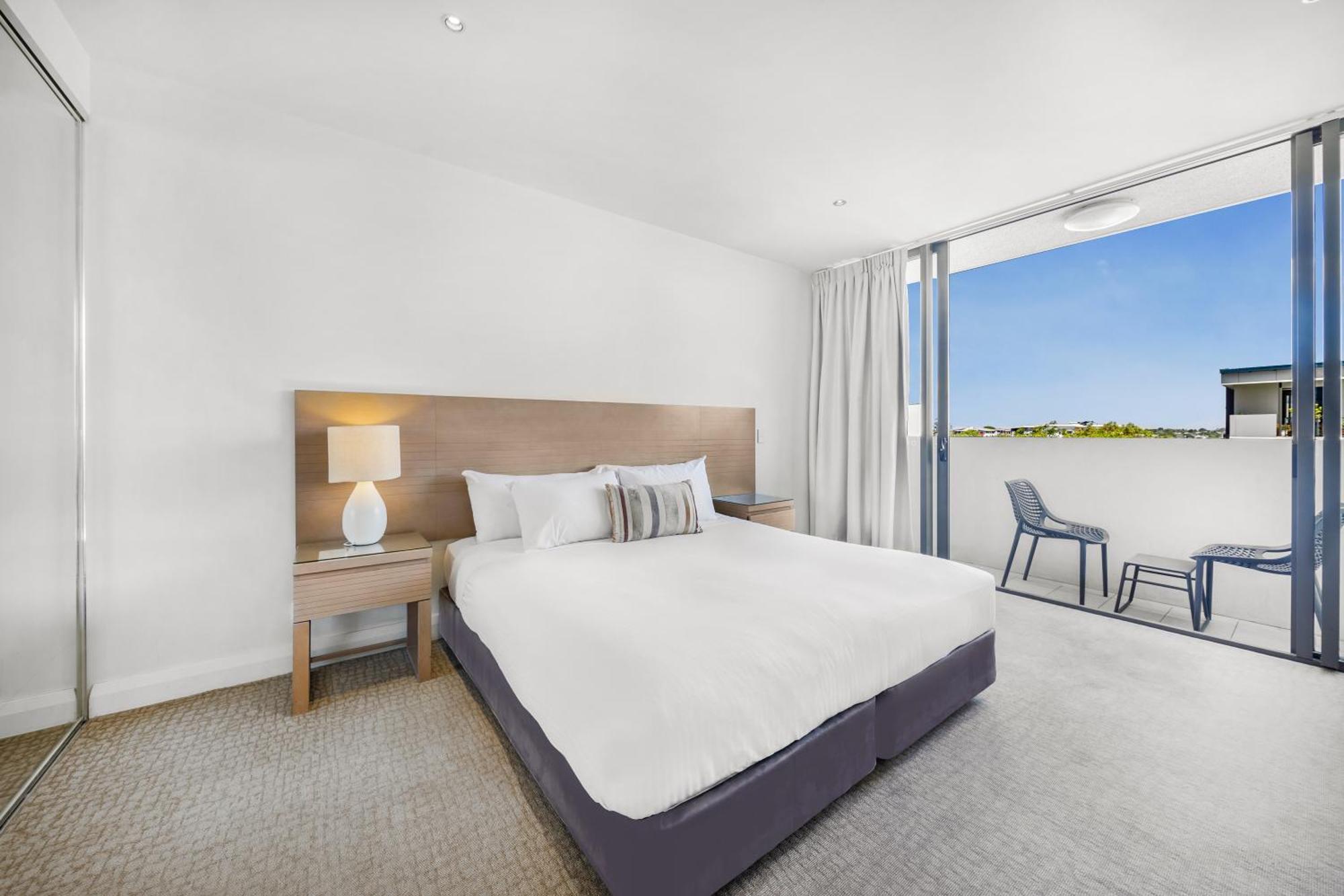 Oaks Redcliffe Mon Komo Suites Luaran gambar